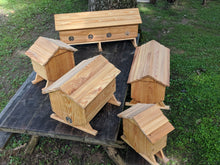 Load image into Gallery viewer, Hexagonal Nuc Boxes